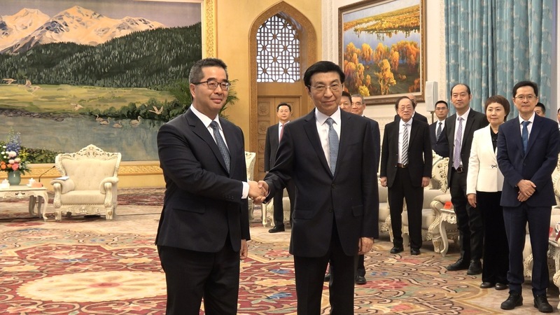 王滬寧會見蕭旭岑  國民黨各表一中（1）