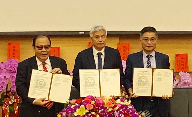 澎科大校長李文熙上任  與縣府、成大簽MOU