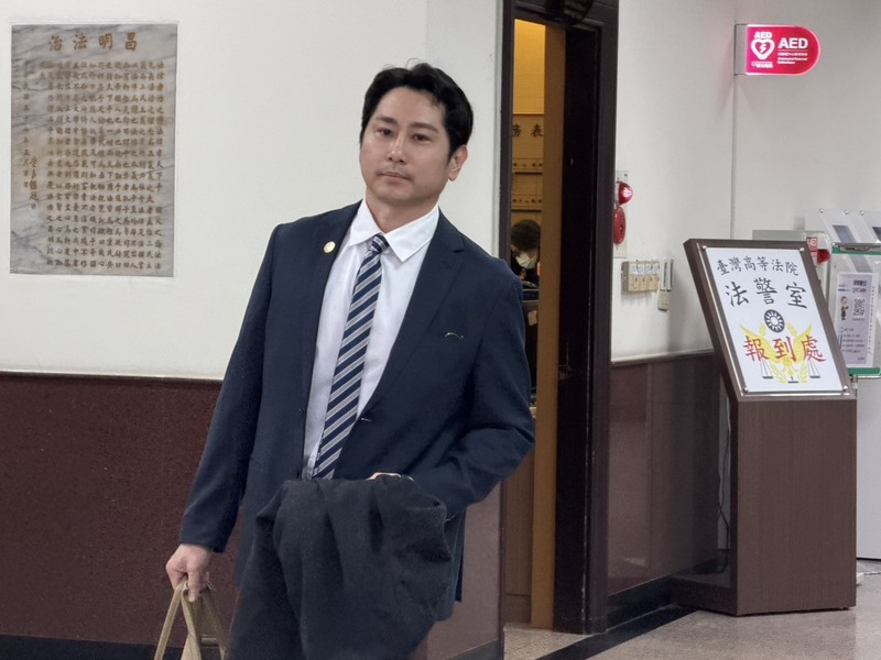 徐巧芯大姑劉向婕丈夫杜秉澄涉洗錢案出庭