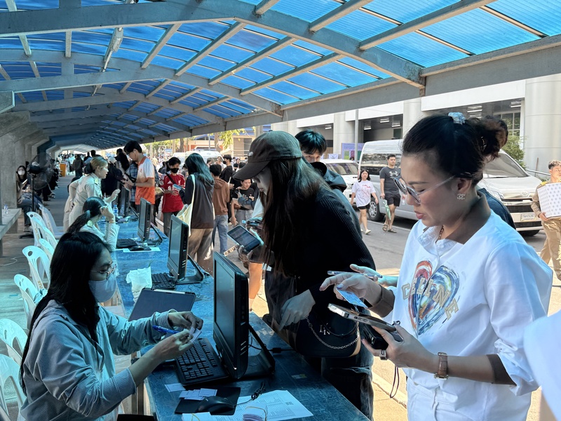 泰國選民2/1提前投票