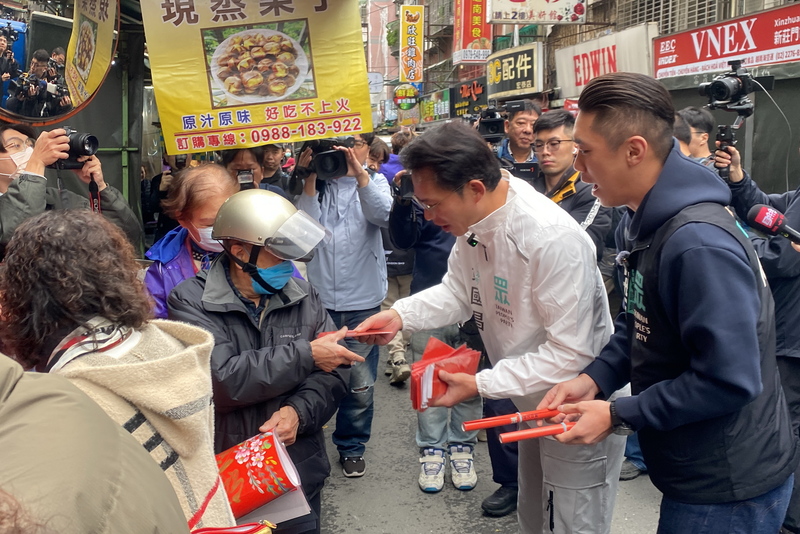 黃國昌新北市傳統市場拜票（2）
