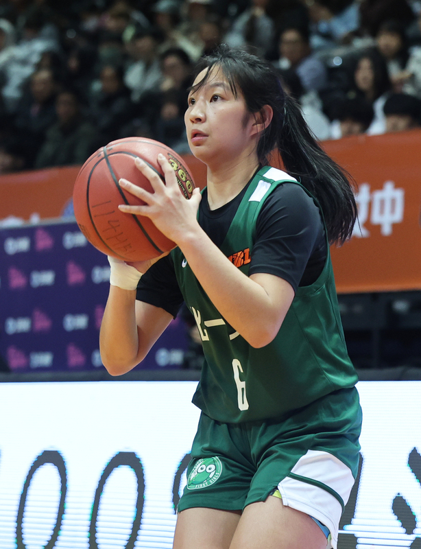HBL女籃8強複賽　北一女拿下勝利（1）