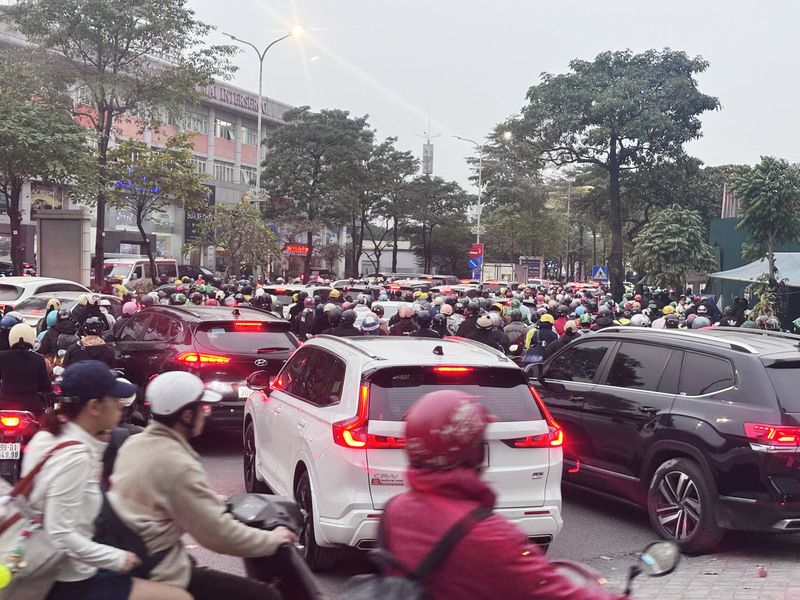 河內塞車汽機車互卡