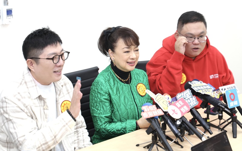 「陽光女子合唱團」聯訪　翁倩玉出席（3）