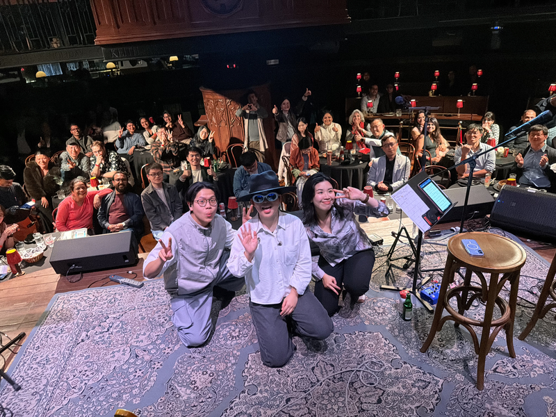 新德里演出引發迴響　壞特樂與印度聽眾合影