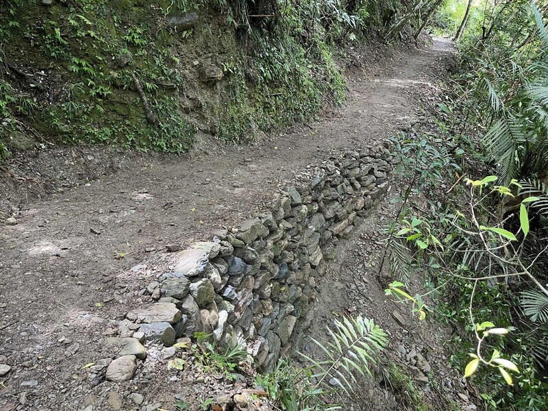 日治古道八通關越道鹿鳴吊橋段災修後開放