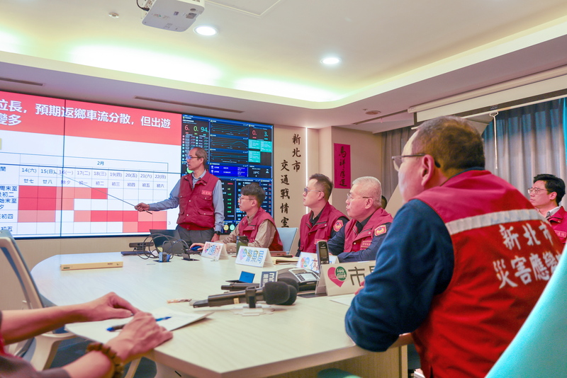 侯友宜視察新北「交通戰情室」（1）