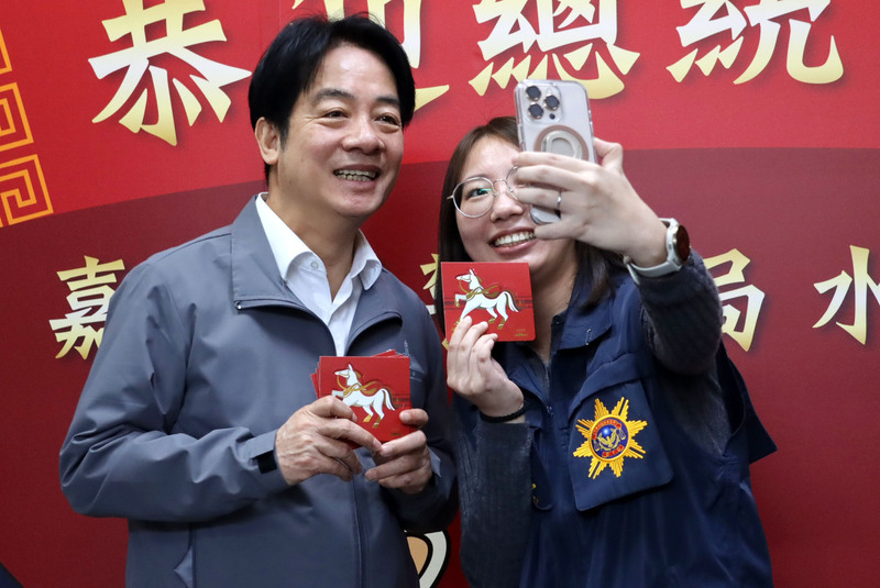 賴總統春節前夕嘉縣慰勉警察（2）