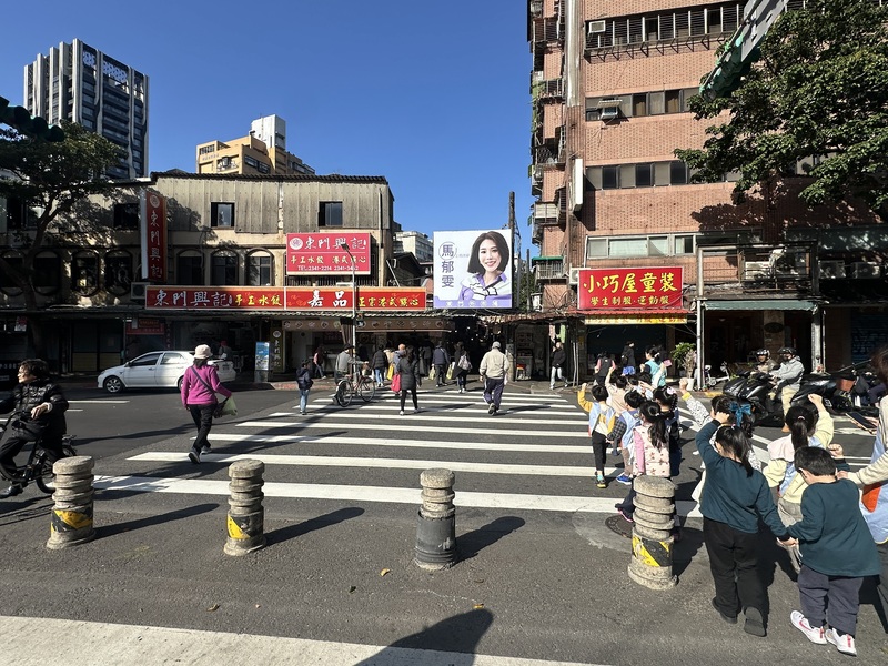 東門市場內外攤聚集眷村美食（2）