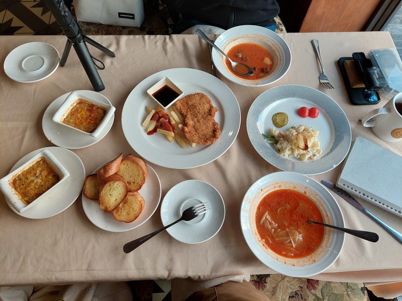 上海老式西餐  羅宋湯炸豬排必嚐