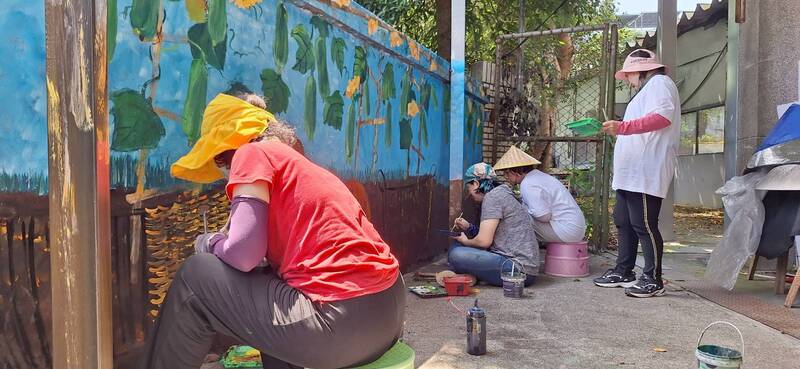 勝興社區活動中心旁彩繪牆（2）