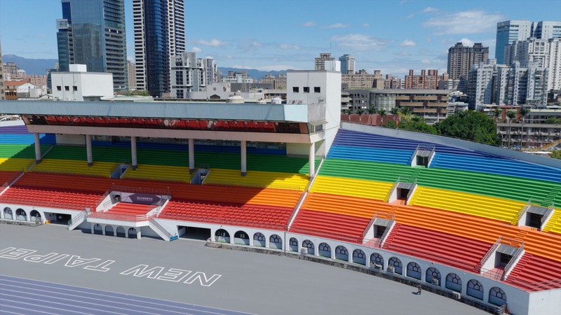 板橋第一運動場彩虹看台吸睛（3）