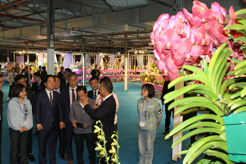 賴總統參觀台灣國際蘭展（2）
