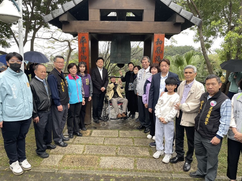 花蓮逾百歲228受難者廖丙盛敲響和平鐘