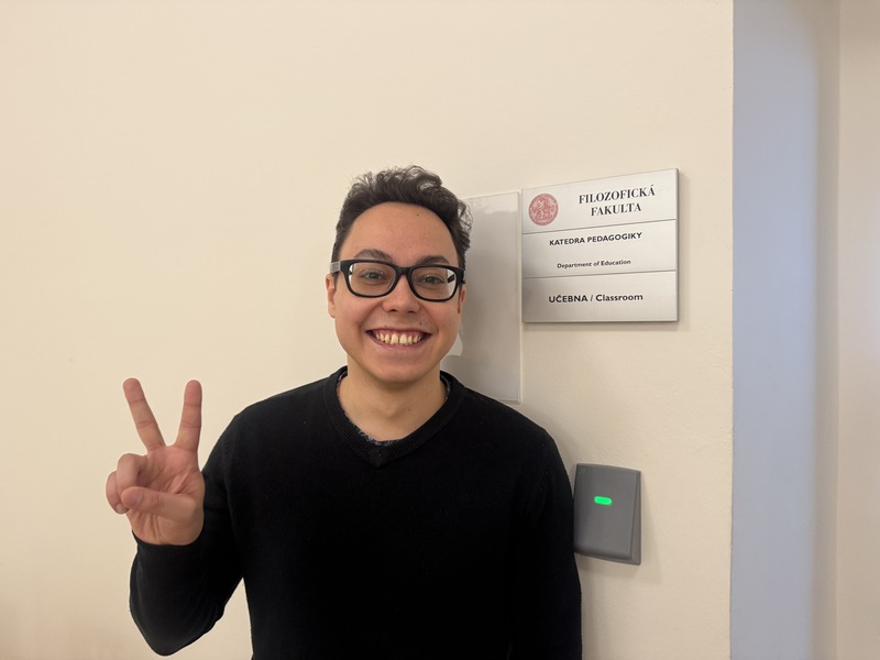 捷克查理大學學生對台宗教印象深刻