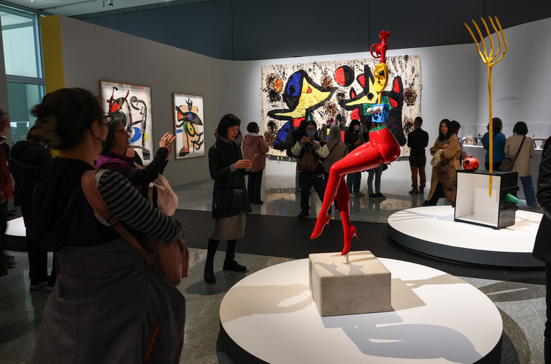 富邦美術館免費參觀　吸引民眾看展（1）